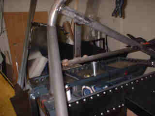 Head restraint support